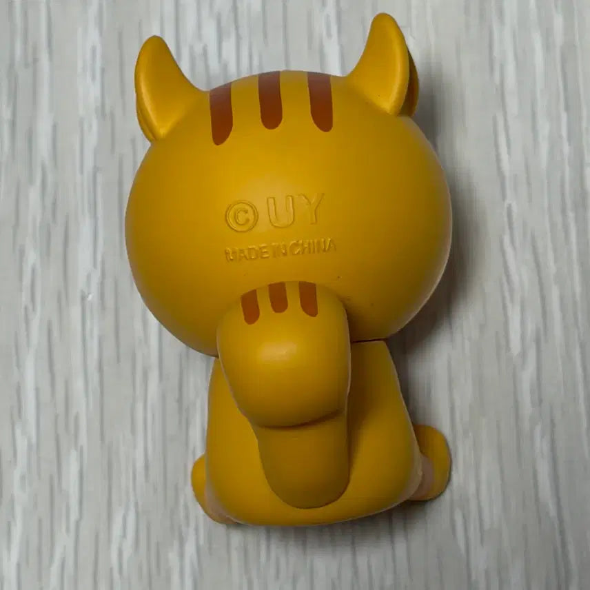 [BUNJANG] Crayon Shin-chan Squirrel UY Animal Figure / (당일발송) 짱구 다람쥐 UY 동물 피규어