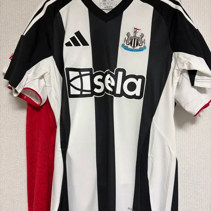 [BUNJANG] Newcastle Home Uniform Isak / 뉴캐슬 홈 유니폼 이삭 마킹