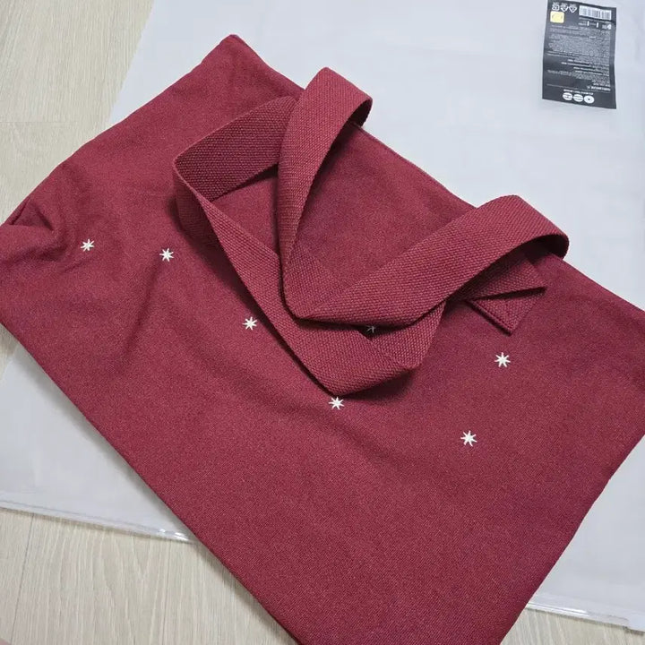 [BUNJANG] BTS Arirang Collaboration Fabric Bag Red / BTS 아리랑 굿즈 패브릭 가방