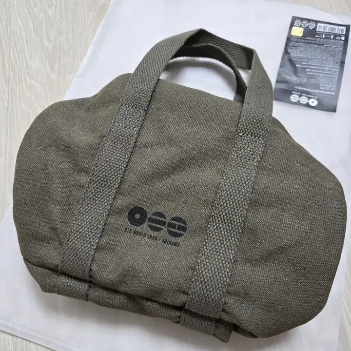 [BUNJANG] BTS Arirang Collaboration Army Bomb Bag / BTS 아리랑 굿즈 아미밤 가방