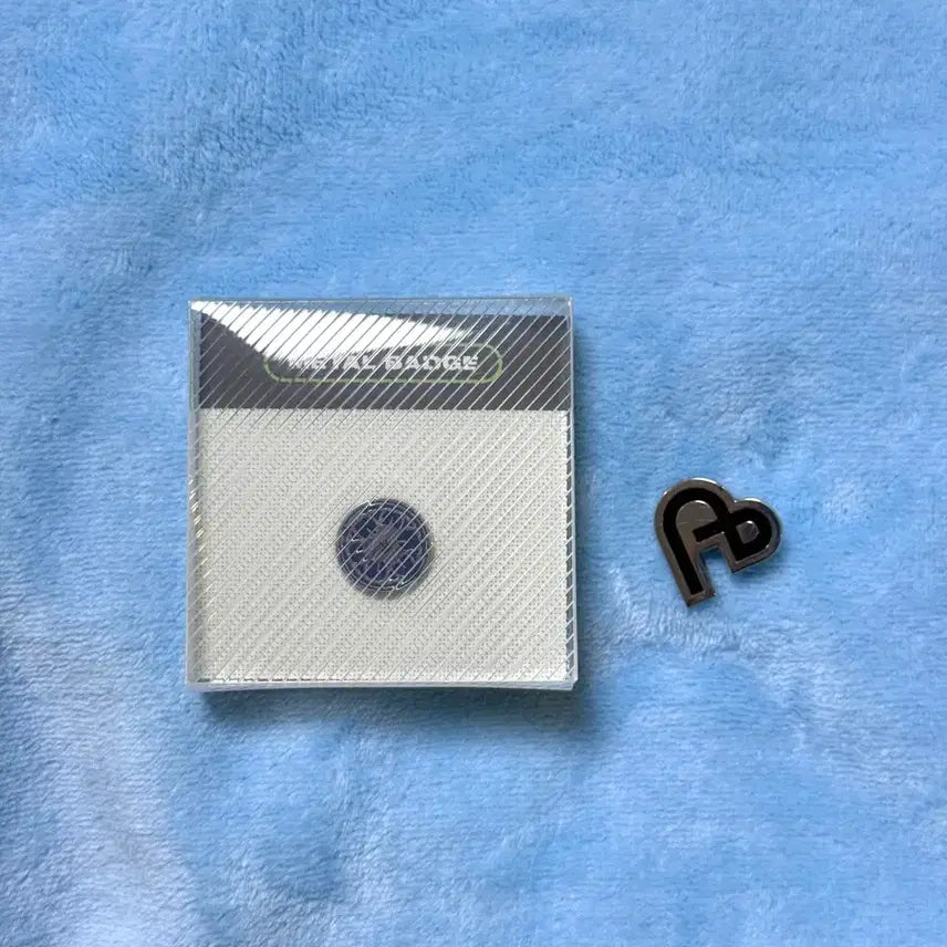 [BUNJANG] PLAVE Flea Badge Set - Seonghwiyego Badge, Yookyeoreum Badge / 플레이브 플리 뱃지 성휘예고 뱃지