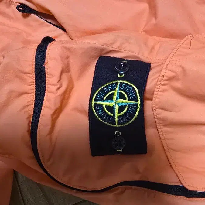 [BUNJANG] Stone Island Naslan Light Watro Windbreaker XL / 스톤아일랜드 나슬란 라이트 와트로 바람막이 XL