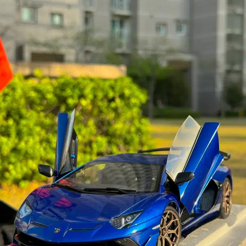 [BUNJANG] AutoArt Lamborghini Aventador SVJ Metallic Blue 1:18 Scale Model / 1:18 오토아트 AutoArt 람보르기니 아벤타도르 SVJ 메탈릭 블루