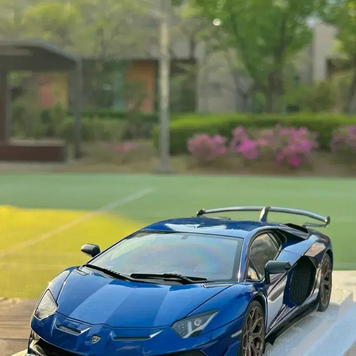 [BUNJANG] AutoArt Lamborghini Aventador SVJ Metallic Blue 1:18 Scale Model / 1:18 오토아트 AutoArt 람보르기니 아벤타도르 SVJ 메탈릭 블루