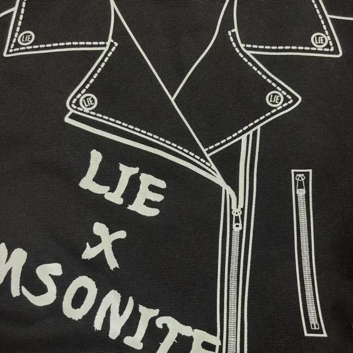 [BUNJANG] Samsonite X LINE Friends Collaboration Tote Bag / 샘소나이트 X 라인 콜라보 토트백