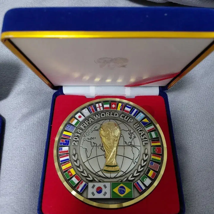 [BUNJANG] 2014 FIFA World Cup Brazil Commemorative Medal / 2014 FIFA 월드컵 브라질 기념 메달