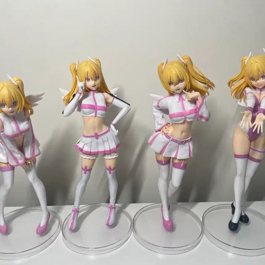 [BUNJANG] 2.5D Temptation Ririel &amp; Ririsa "Smiling Girl" Figure Bundle Set / 2.5차원의 유혹 리리엘 리리사 미소녀 피규어 일괄판매