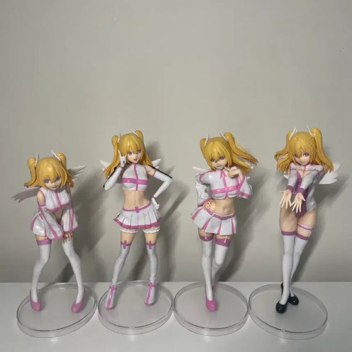 [BUNJANG] 2.5D Temptation Ririel &amp; Ririsa "Smiling Girl" Figure Bundle Set / 2.5차원의 유혹 리리엘 리리사 미소녀 피규어 일괄판매