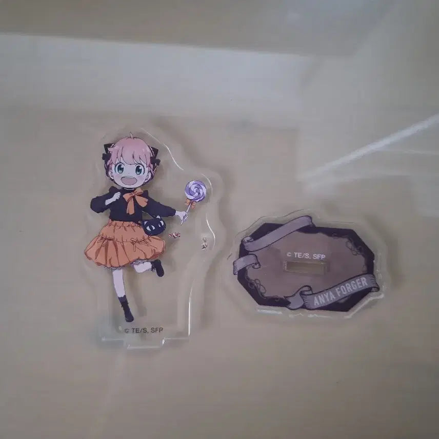 [BUNJANG] Spy x Family Anya Forger Halloween Acrylic Stand / 스파이 패밀리 아냐 포저 할로윈 아크릴 스탠드