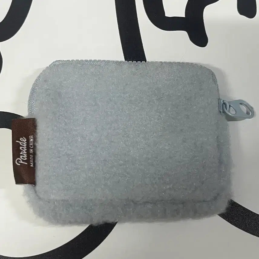 [BUNJANG] Chiikawa Fluffy Mini Pouch Coin Purse / 치이카와 카니 푹신 미니파우치 동전지갑