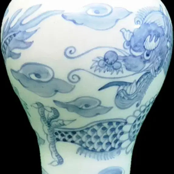 [BUNJANG] Celadon Porcelain Vase with Dragon and Cloud Motif (Height: 15.5cm) / *청화백자 운룡문 소형 매병 도자기((높이:15.5cm)