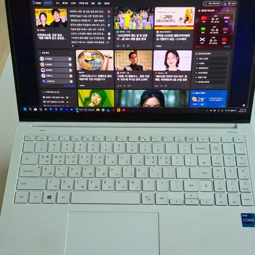 [BUNJANG] Samsung Galaxy Book Ion 2 NTX950XDA-KC58W Laptop / 급처) 플래그십 삼성 갤럭시북 이온2 NTX950XDA-KC58W