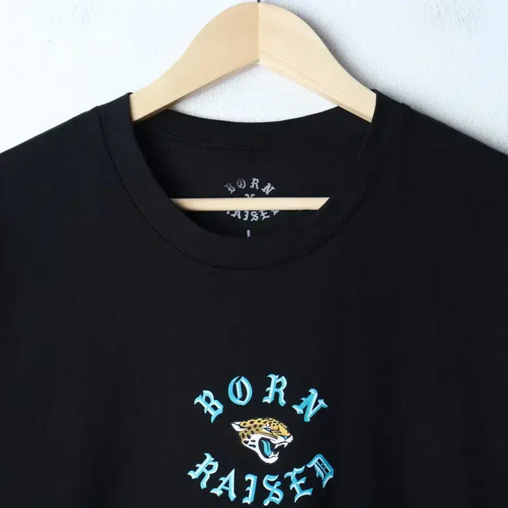 [BUNJANG] Bone Raised NFL Jacksonville Jaguars T-Shirt (L-XL) / (L-XL) 본앤레이즈드 반팔 티셔츠 NFL 잭슨빌 재규어스-833D