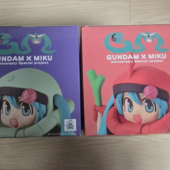 [BUNJANG] Hatsune Miku x Gundam 45th Anniversary Sealed Bundle Figure (Char&