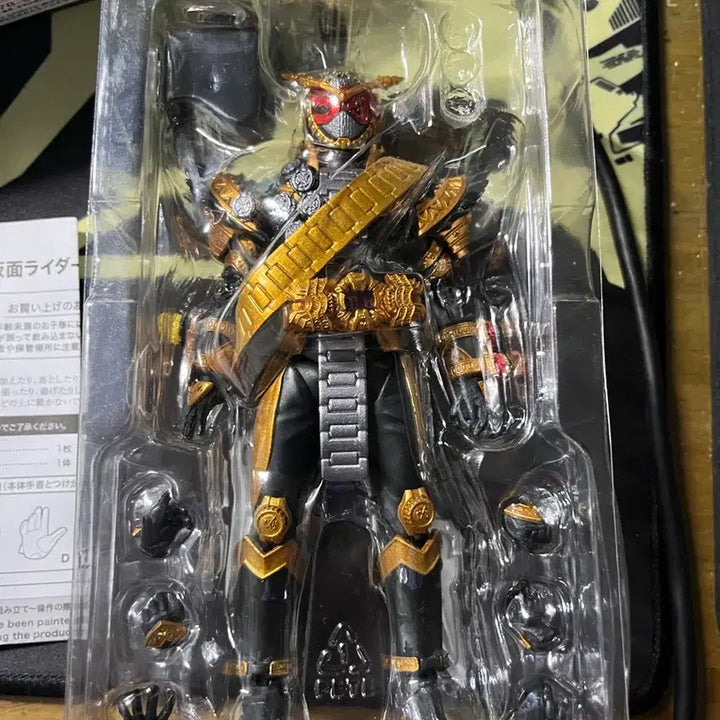 [BUNJANG] S.H.Figuarts Kamen Rider Oma Zi-O / shf 가면라이더 오마지오 팝니다.