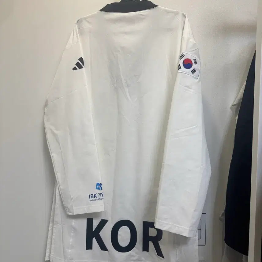 [SOLD OUT] 태권도 국가대표 신형 ibk 쫄쫄이 도복 210