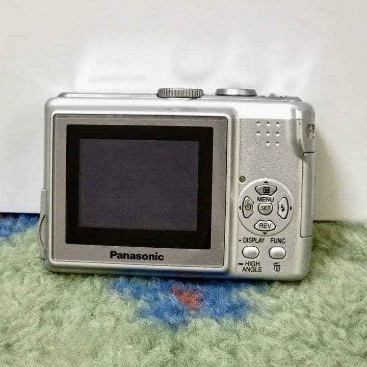 [BUNJANG] Panasonic Lumix DMC-LS60 Digital Camera Silver / (입문용/바로사용가능) 파나소닉 루믹스 DMC-LS60 디지털카메라 실버