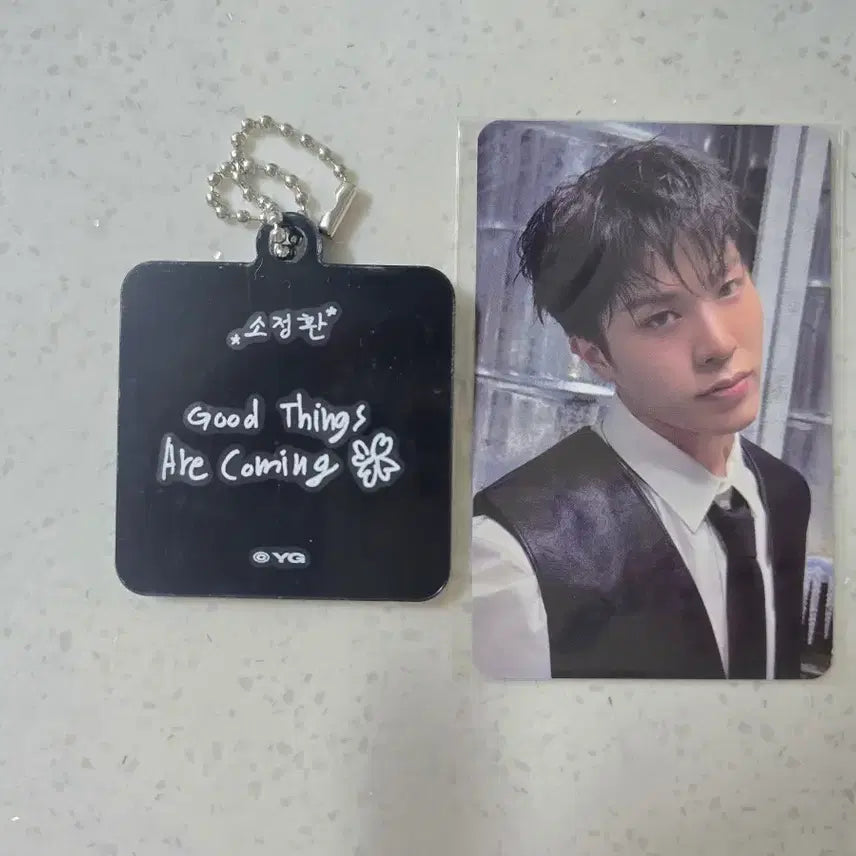 [BUNJANG] TREASURE The Stage Fan-con Lucky Draw Photocard &amp; Acrylic Keyring Bundle Set Jeongwoo / 트레저 더스테이지 팬콘 럭드 포카&amp;키링 소정환 일괄