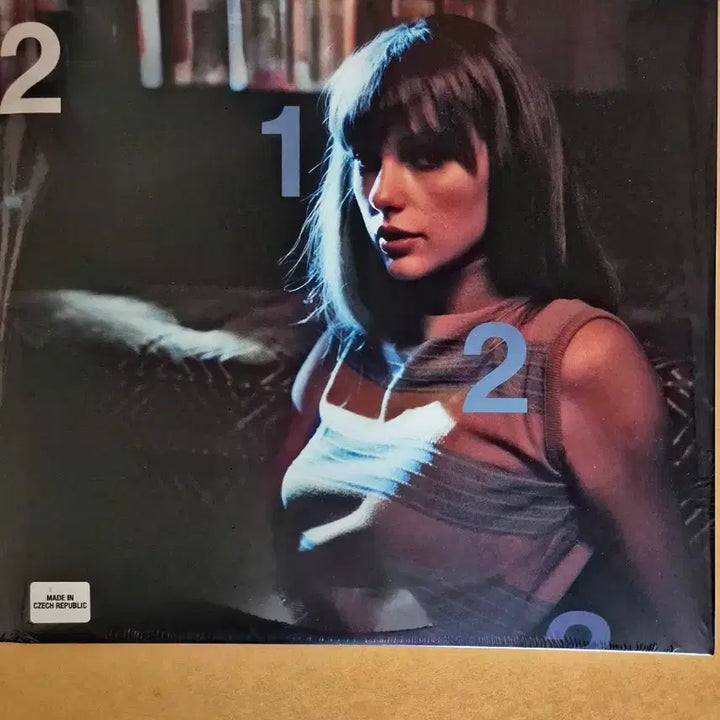 [BUNJANG] Taylor Swift Autographed LP / 테일러 스위프트 친필사인 LP