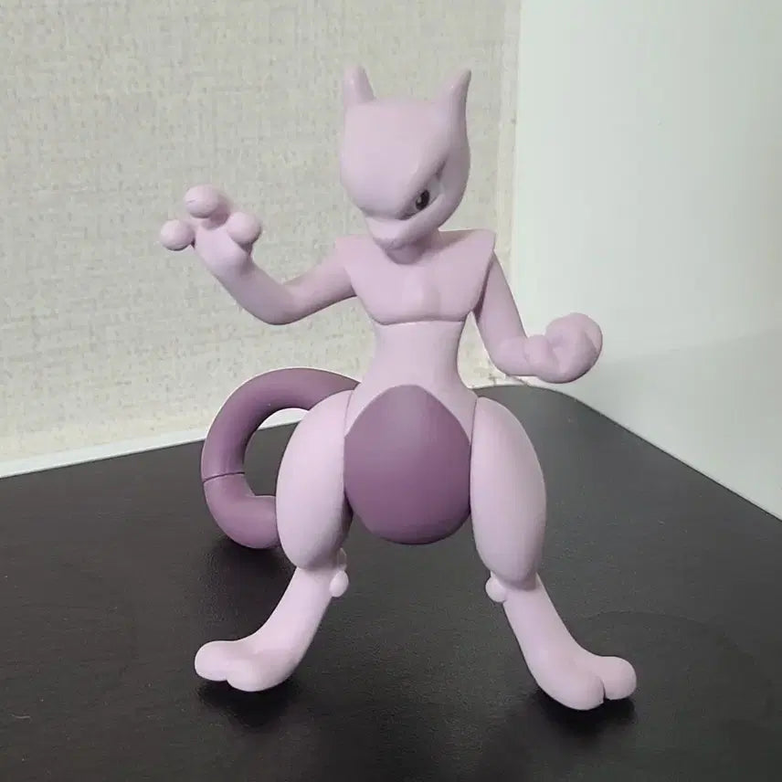 [BUNJANG] Nintendo Pokémon Mewtwo Figure / 뮤츠 피규어 (닌텐도 포켓몬스터)