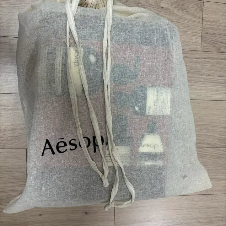 [BUNJANG] Aesop Resurrection Aromatic Hand Wash Set / 이솝 레저렉션 아로마틱 핸드워시 세트