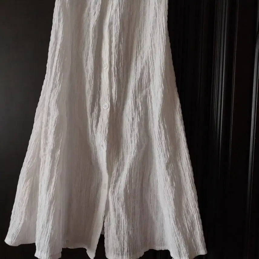 [BUNJANG] White Puff Sleeve Button Midi Dress / 화이트 퍼프 소매 단추 원피스