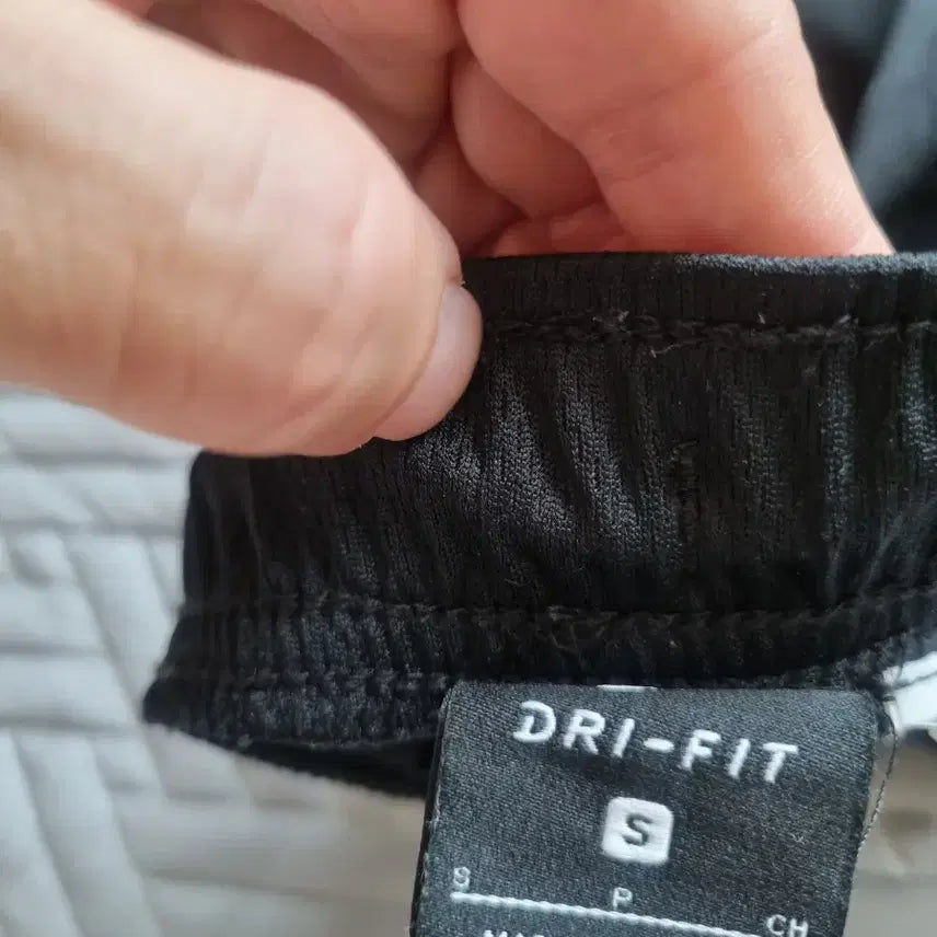 [BUNJANG] Nike Dri-FIT Black Shorts Size S / 나이키반바지 블랙