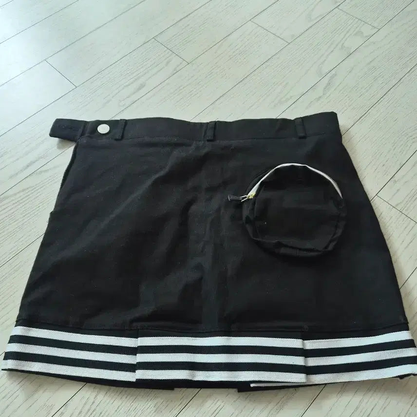 [SOLD OUT] 타이틀리스트 골프 스커트 블랙55