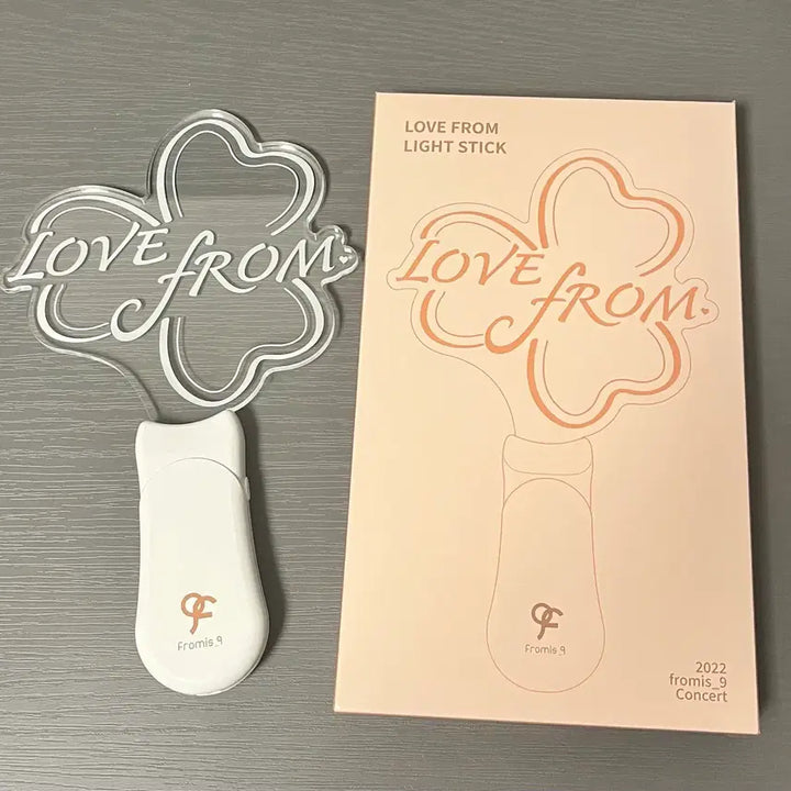 [BUNJANG] fromis_9 LOVE FROM Lightstick / 프로미스나인 LOVE FROM 응원봉 판매(가격 내림)