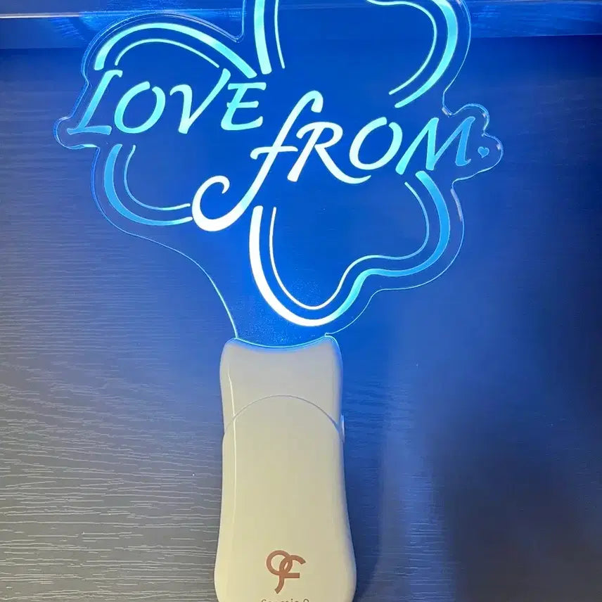 [BUNJANG] fromis_9 LOVE FROM Lightstick / 프로미스나인 LOVE FROM 응원봉 판매