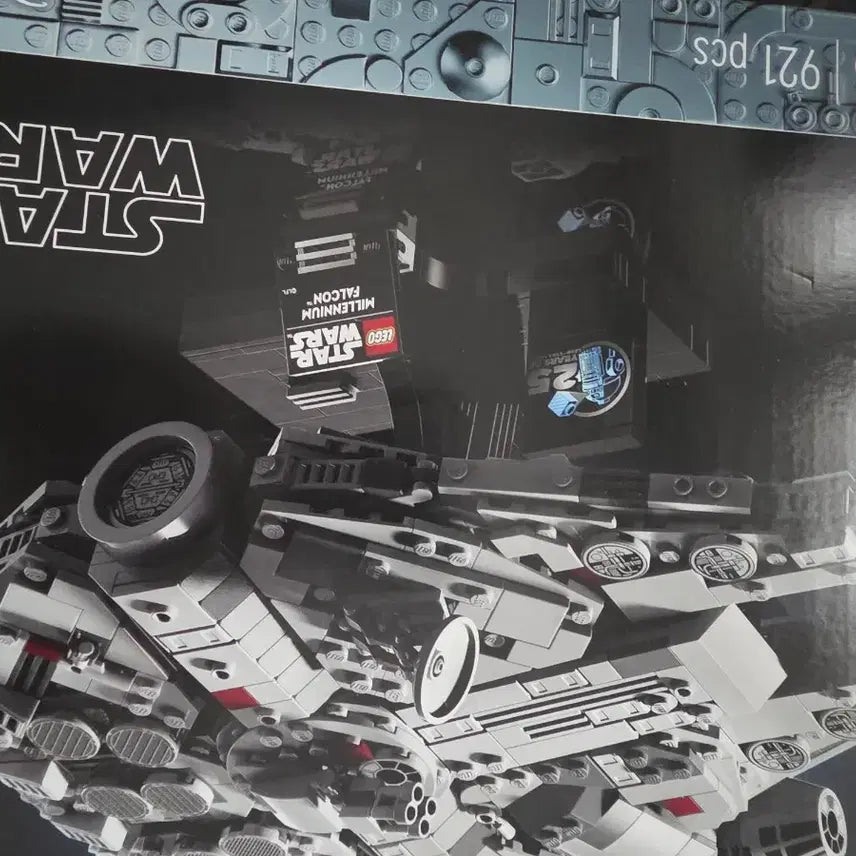 [BUNJANG] LEGO Star Wars Millennium Falcon 75192 Sealed / 레고 스타워즈 밀레니엄 팔콘 75192 미개봉 팝니다