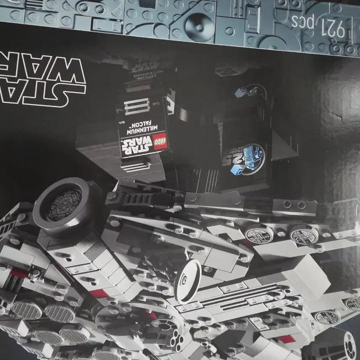 [BUNJANG] LEGO Star Wars Millennium Falcon 75192 Sealed / 레고 스타워즈 밀레니엄 팔콘 75192 미개봉 팝니다