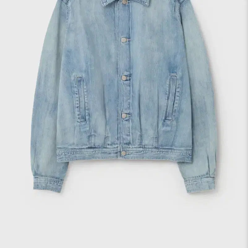 [BUNJANG] AURALEE Selvedge Faded Light Denim Blouson (Light Indigo) / 오라리 셀비지 페이드 라이트 데님 블루종 (라이트 인디고)