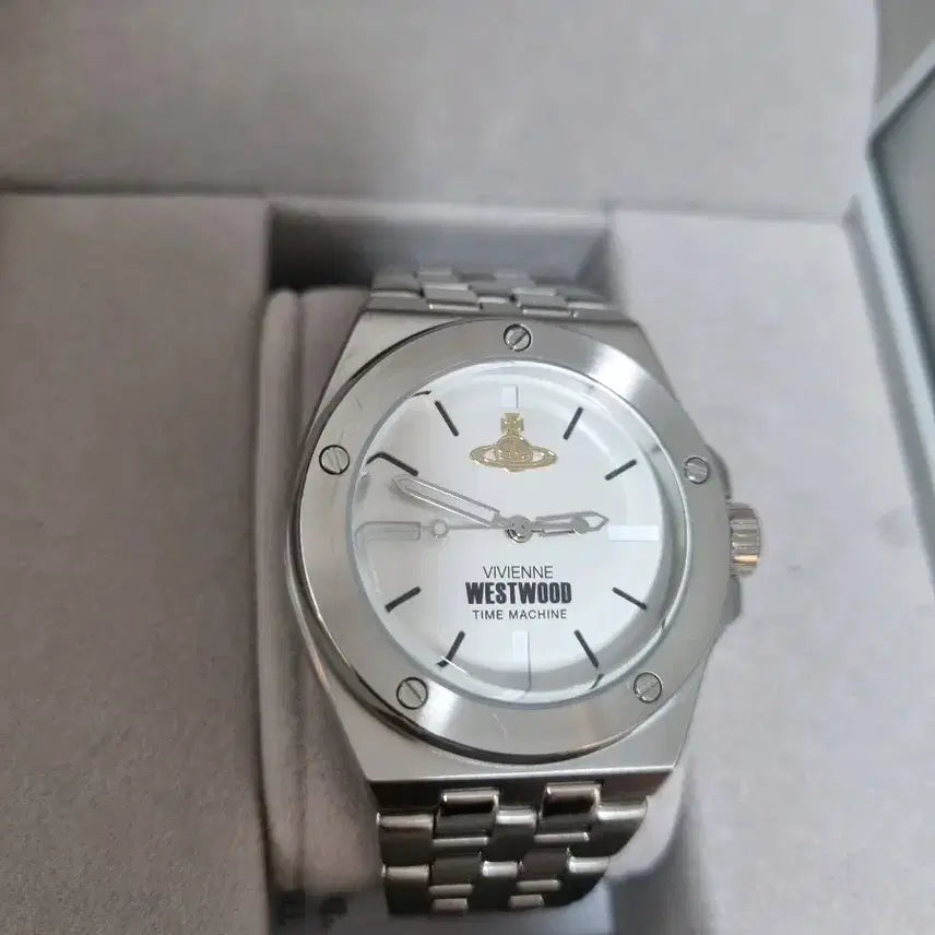 [BUNJANG] Vivienne Westwood Metal Watches (Gold/Silver) Bundle Set / 급처)비비안웨스트우드 시계 2점 골드/실버 일괄판매 (새상품)+키링증정