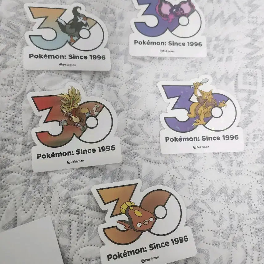 [BUNJANG] Pokemon 30th Anniversary Logo Sticker Set / 포켓몬 30주년 로고 스티커 판매 팬텀 포함
