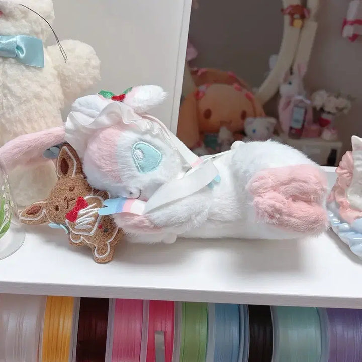 [BUNJANG] Pokemon Center Sylveon Christmas Holiday Blessing Plush / 포켓몬센터 님피아 크리스마스 홀리데이 블레싱 누이