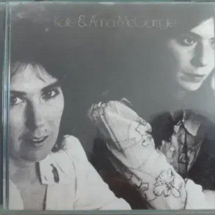 [BUNJANG] Kate &amp; Anna McGarrigle Kate &amp; Anna McGarrigle Jewel Case CD / (수입 CD) Kate &amp; Anna McGarrigle