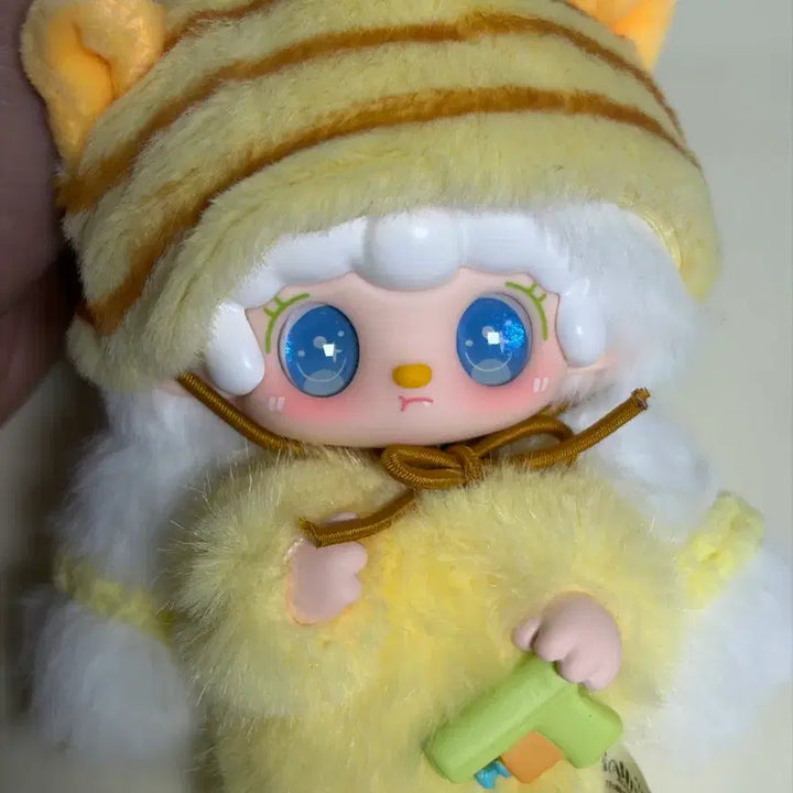 [BUNJANG] Yuki Bee Keychain / 유키 귀어움 꿀벌 키링