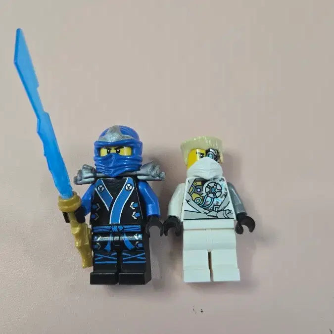 [BUNJANG] LEGO Ninjago Kai, Jay, and Zane Figures / 닌자고 데미지&amp;스톤아머 쟌, 기모노 제이, 엑시디쿠스 피규어 판매합니다