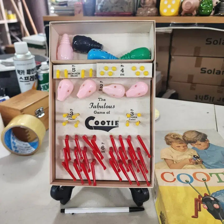 [BUNJANG] 1949 USA Bakelite Insect Kit / USA 1949년 곤충 만들기 베이크라이트 제질