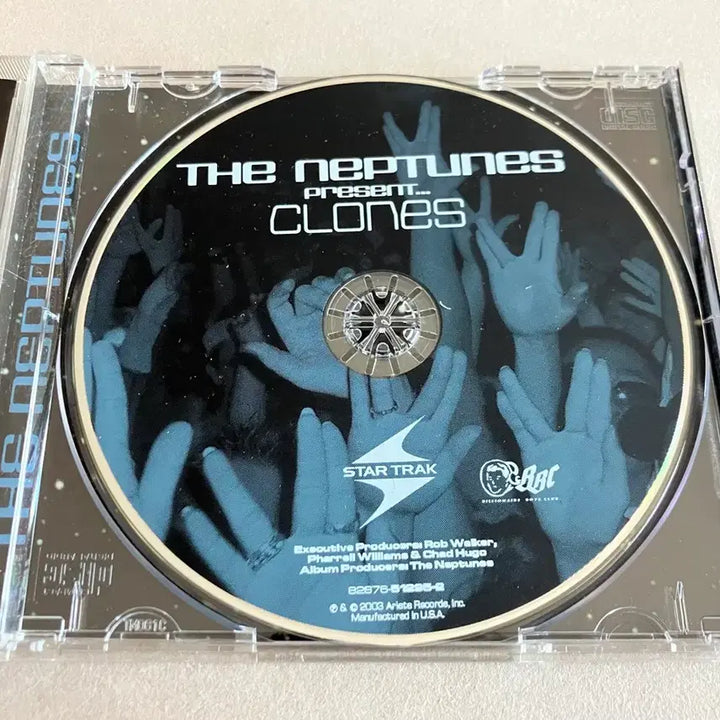 [BUNJANG] The Neptunes 1st Album Hip Hop CD / 퍼렐윌리엄스 &amp; 채드휴고 넵튠스 1집 힙합 CD