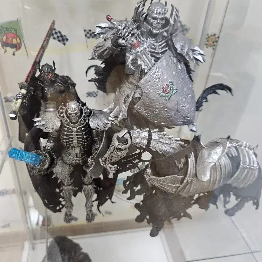 [BUNJANG] Berserk Figma Skull Knight Figure / 베르세르크 피그마 해골기사 피규어 팝니다