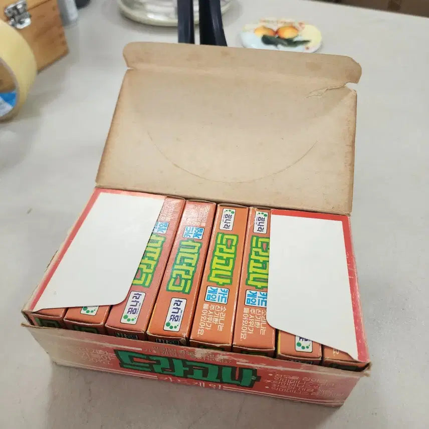 [BUNJANG] Dragon Raja Card Game 1 Box (8 Packs) / 옛날 드라고나 카드게임 1박스(8개 들어있습니다)