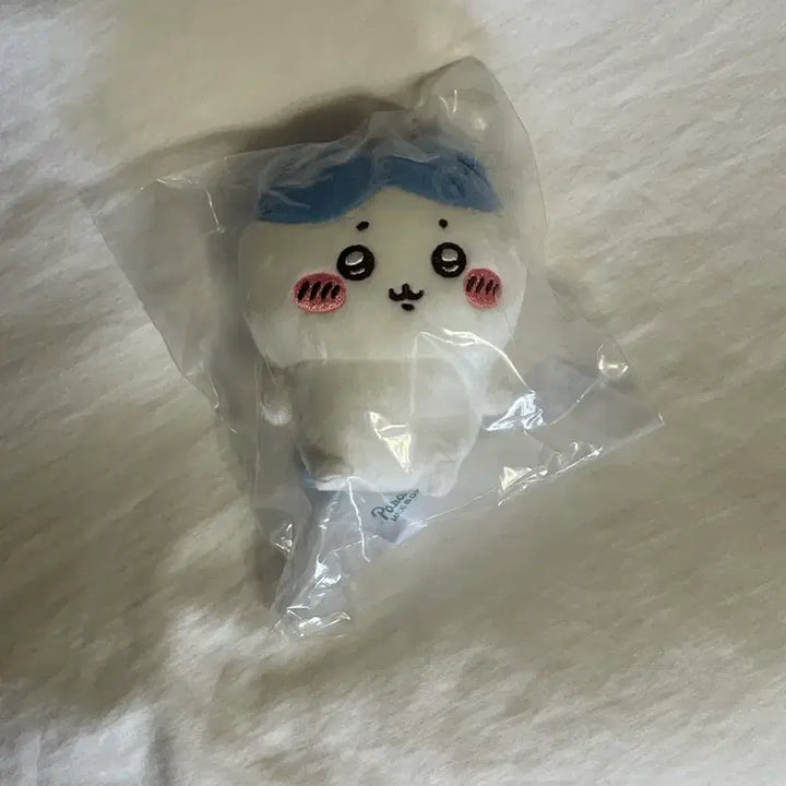 [BUNJANG] Chiikawa Oshiwari Nuigurumi Hachiware New Gacha Plush / 치이카와 오스와리 누이구루미 신상 가챠 하치와레