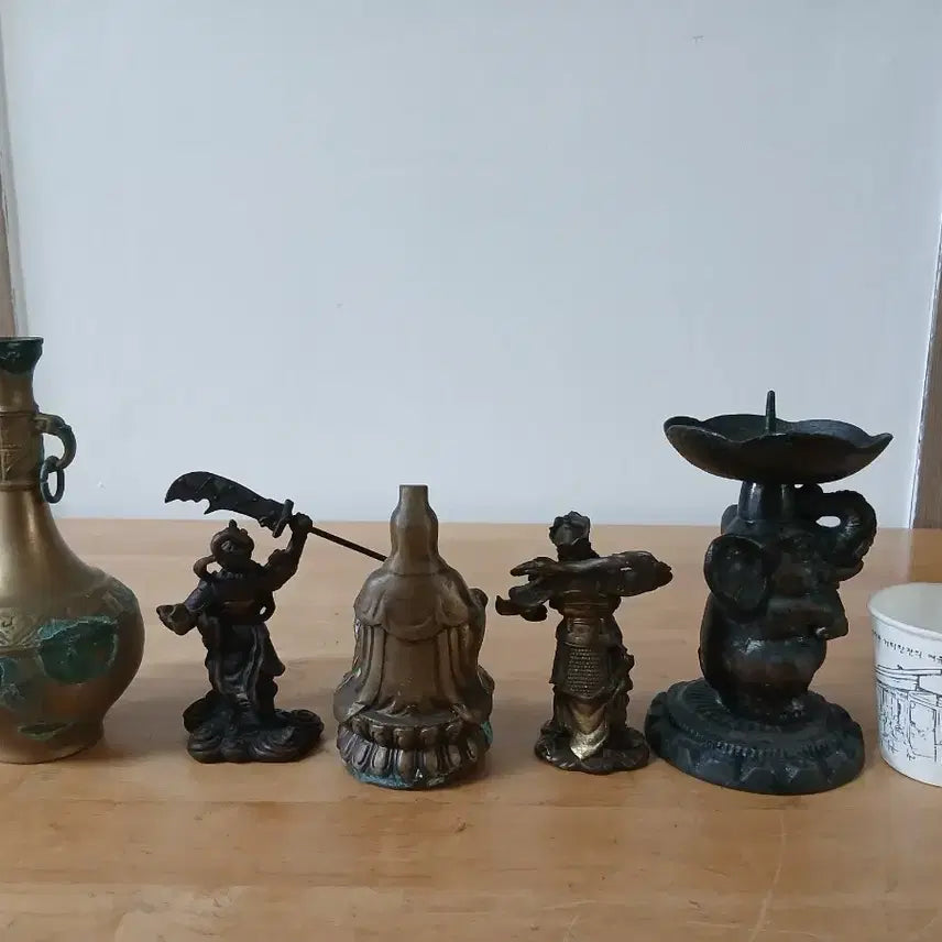 [BUNJANG] Antique Decorative Accessory Set with Elephant Candlestick / 동 제품