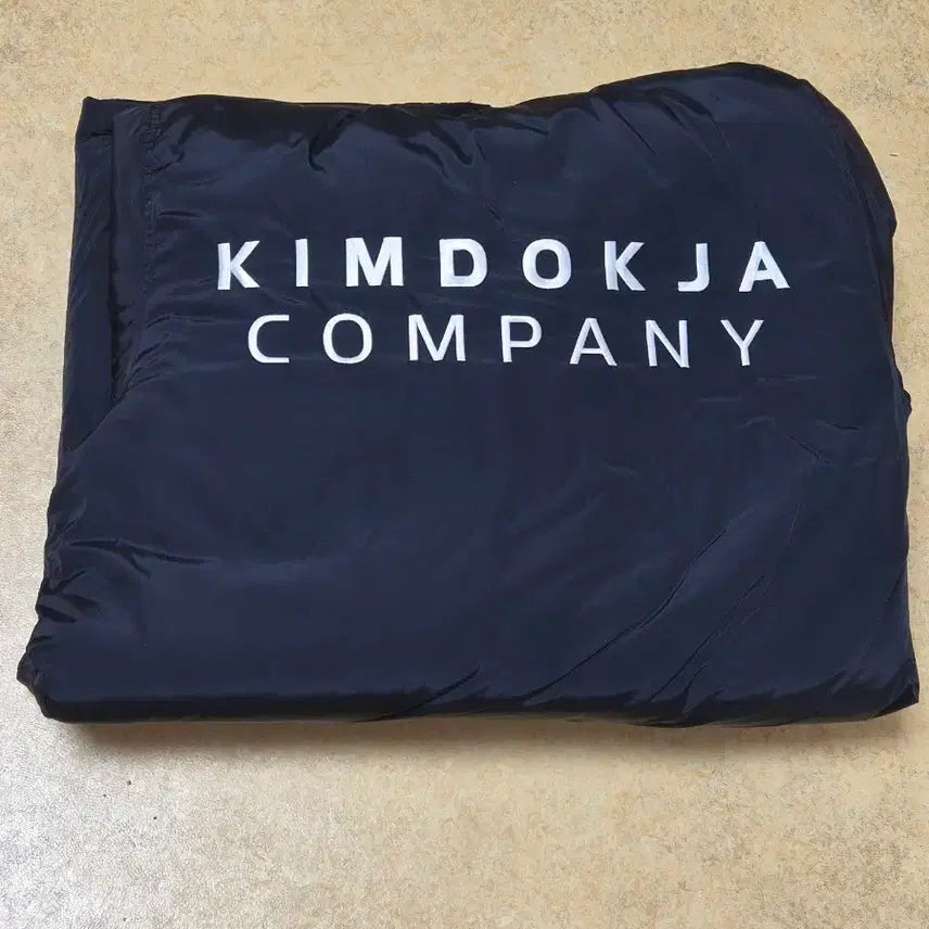 [BUNJANG] Kim Dokja Company Black Padding Jacket / 전독시 김독자컴퍼니 블랙 패딩