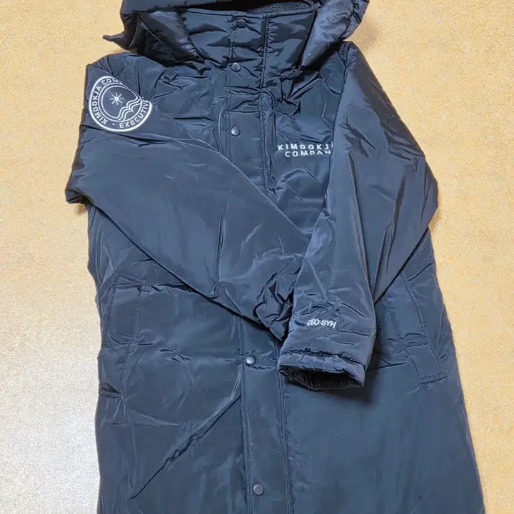 [BUNJANG] Kim Dokja Company Black Padding Jacket / 전독시 김독자컴퍼니 블랙 패딩
