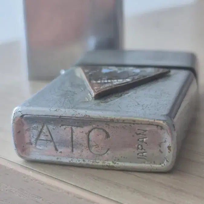 [BUNJANG] ATC Original 1960s US Navy Carrier Air Wing Zippo Lighter / 1960년대 미 해군 항모전단 atc 지포라이터