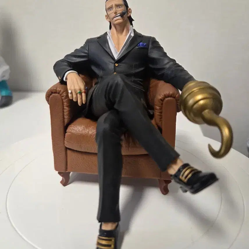 [BUNJANG] One Piece Crocodile Figure (No Box) / 원피스 크로커다일 피규어 (노박스)