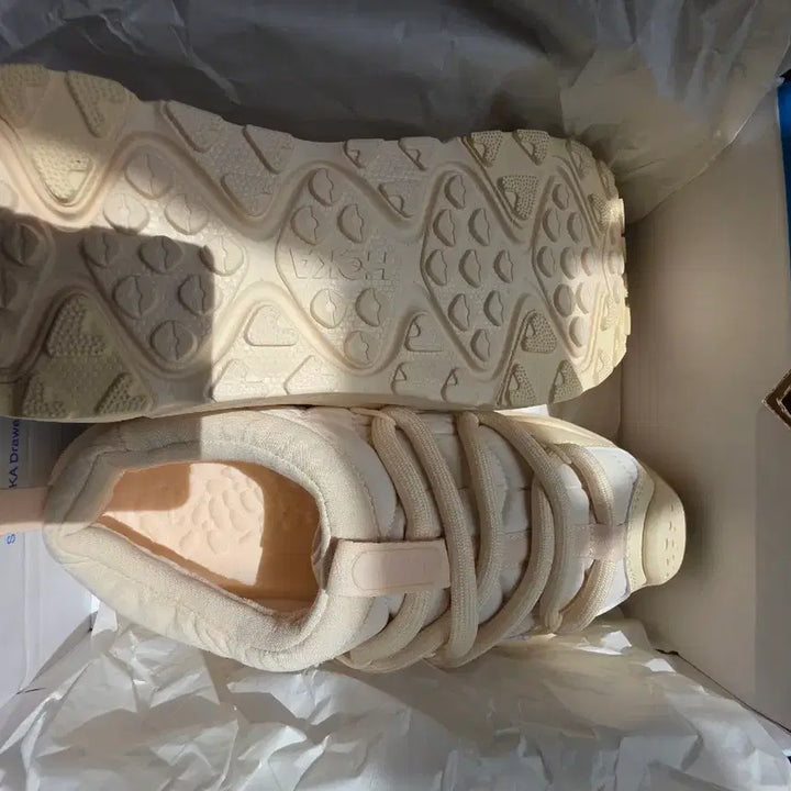 [BUNJANG] Hoka Ora Primo Beige Shoes / 호카 오라 프리모 260 새상품 베이지